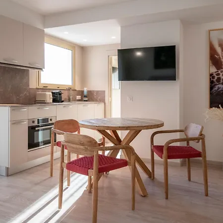 Hoteliere Chambord Au Coeur De - Entierement Renovee Aparthotel Menton