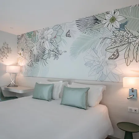 Aparthotel Hoteliere Chambord Au Coeur De - Entierement Renovee Menton