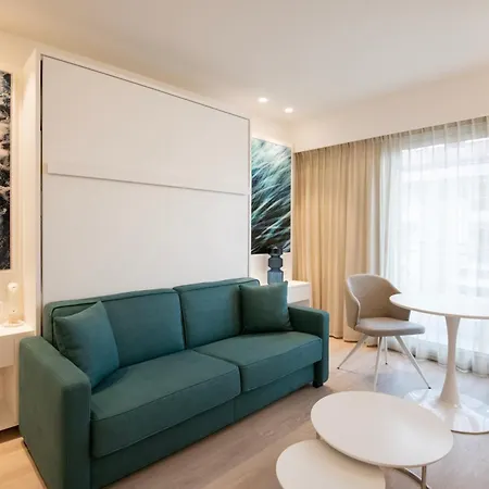Hoteliere Chambord Au Coeur De - Entierement Renovee Aparthotel 3*