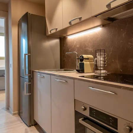 Hoteliere Chambord Au Coeur De - Entierement Renovee شقة فندقية 3*